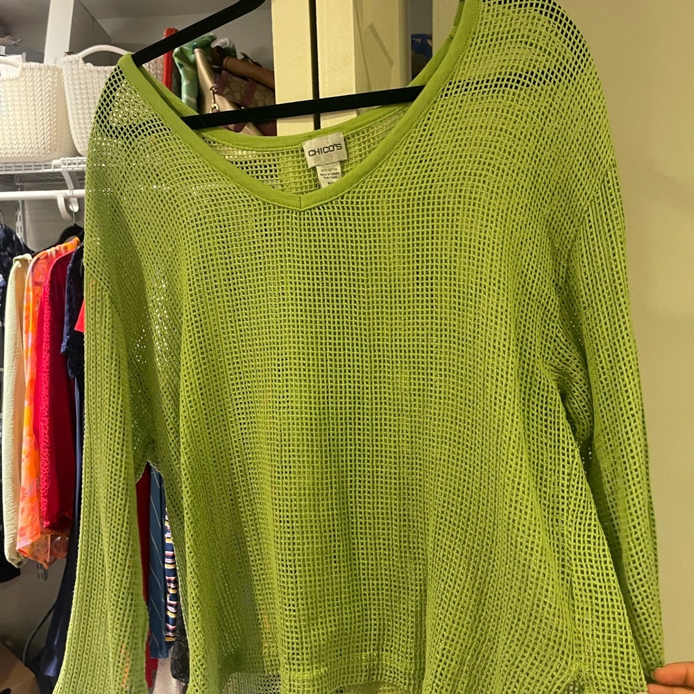 Chico’s Green Top